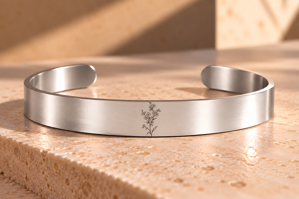 COLLECTION No. 01 · Love & Family Engraving · Forget-me-not